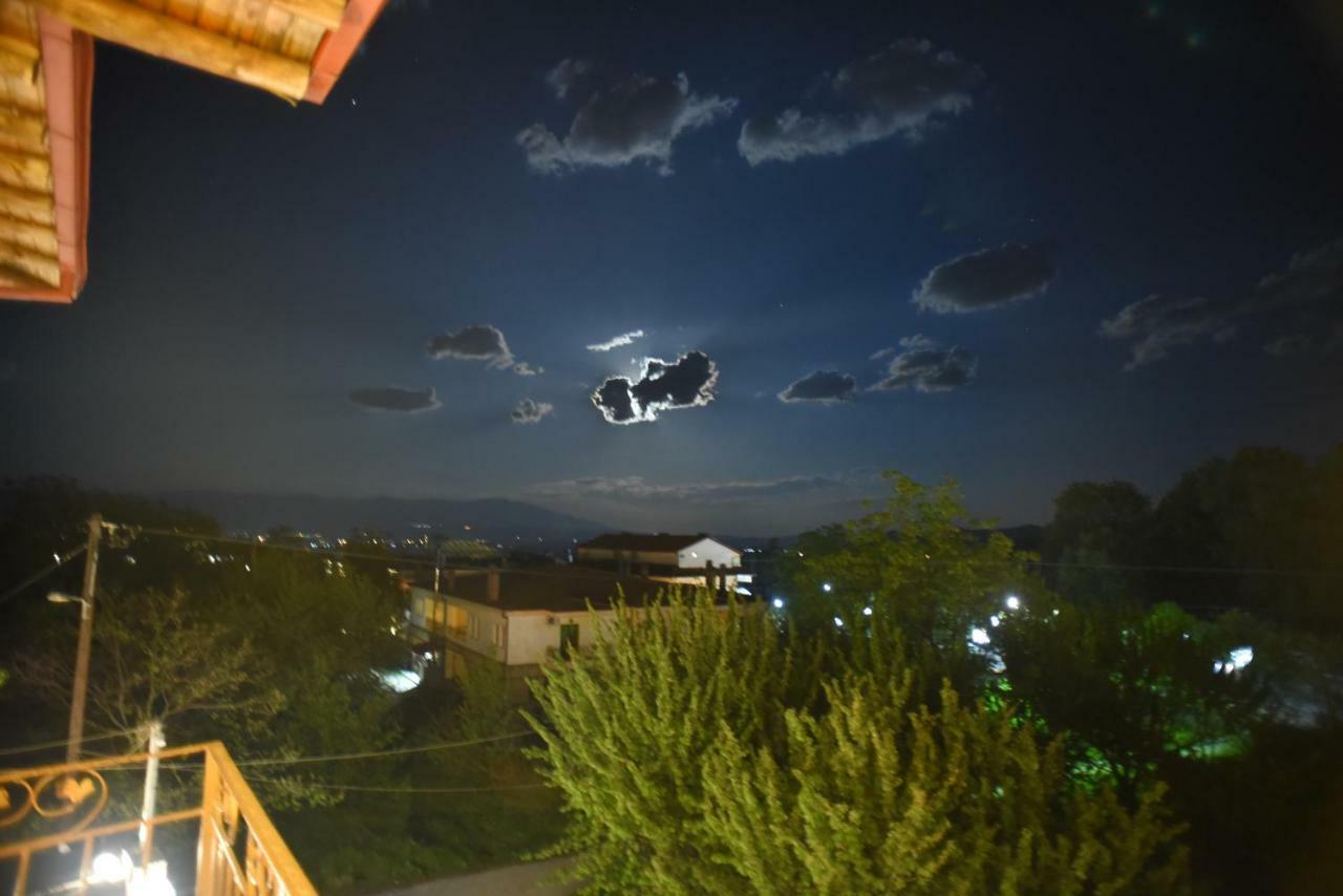 Santa Marina Guesthouse Káto Loutrákion Екстериор снимка