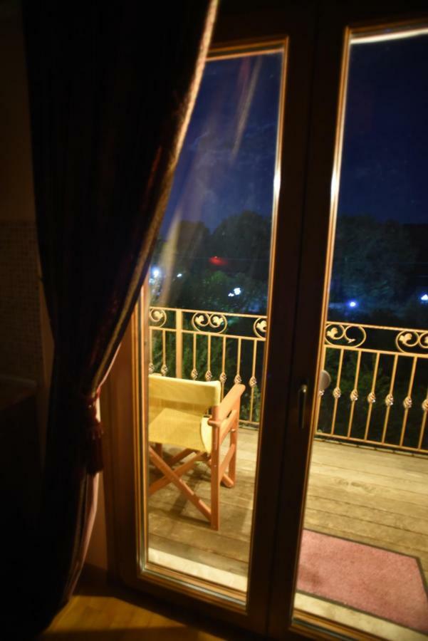 Santa Marina Guesthouse Káto Loutrákion Екстериор снимка