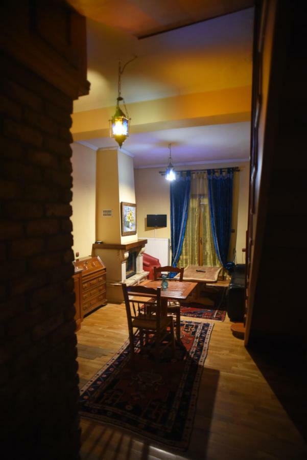 Santa Marina Guesthouse Káto Loutrákion Екстериор снимка